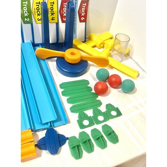 Lakeshore Create-A-Chain Reaction STEM Kit PP565 Educational build stack - Picture 6 of 11